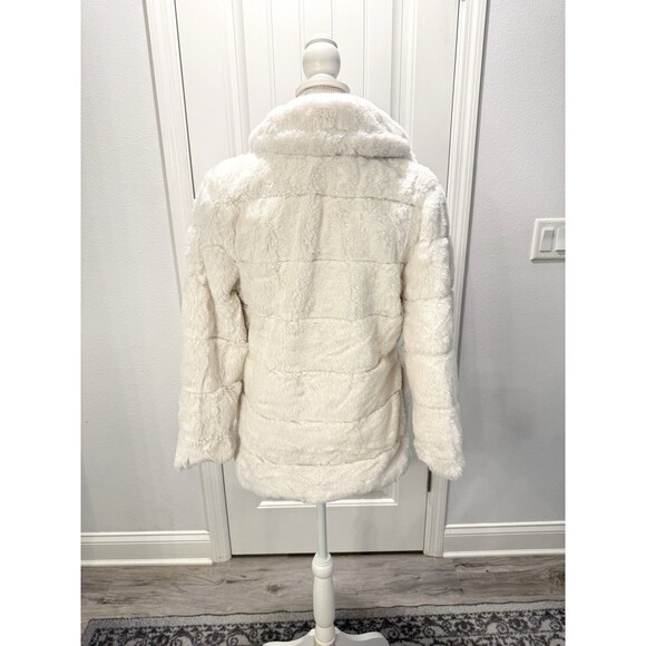 Eilly Bazar Women's Faux Fur Coat Size Small White Long Sleeves New - Picture 4 of 13
